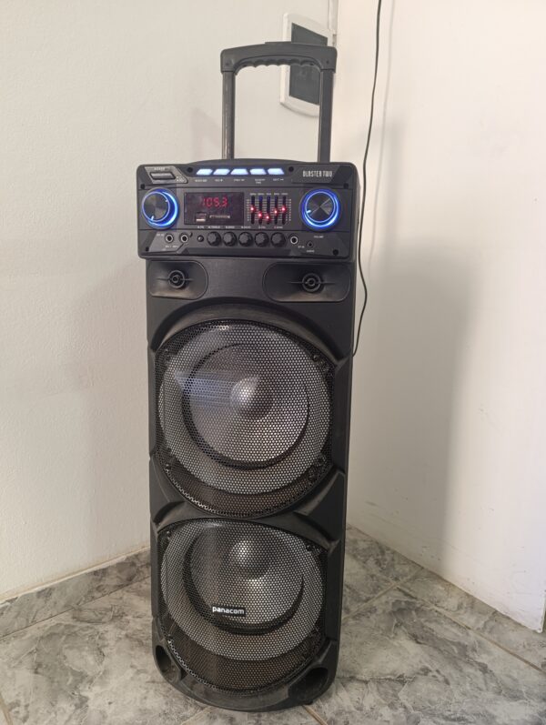 Parlante Panacom Karaoke Big Pro 1000 con microfono